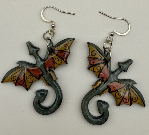 Draconian Beauty: Handcrafted Dragon Earrings - Image 9