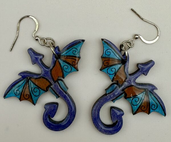 Draconian Beauty: Handcrafted Dragon Earrings - Image 7